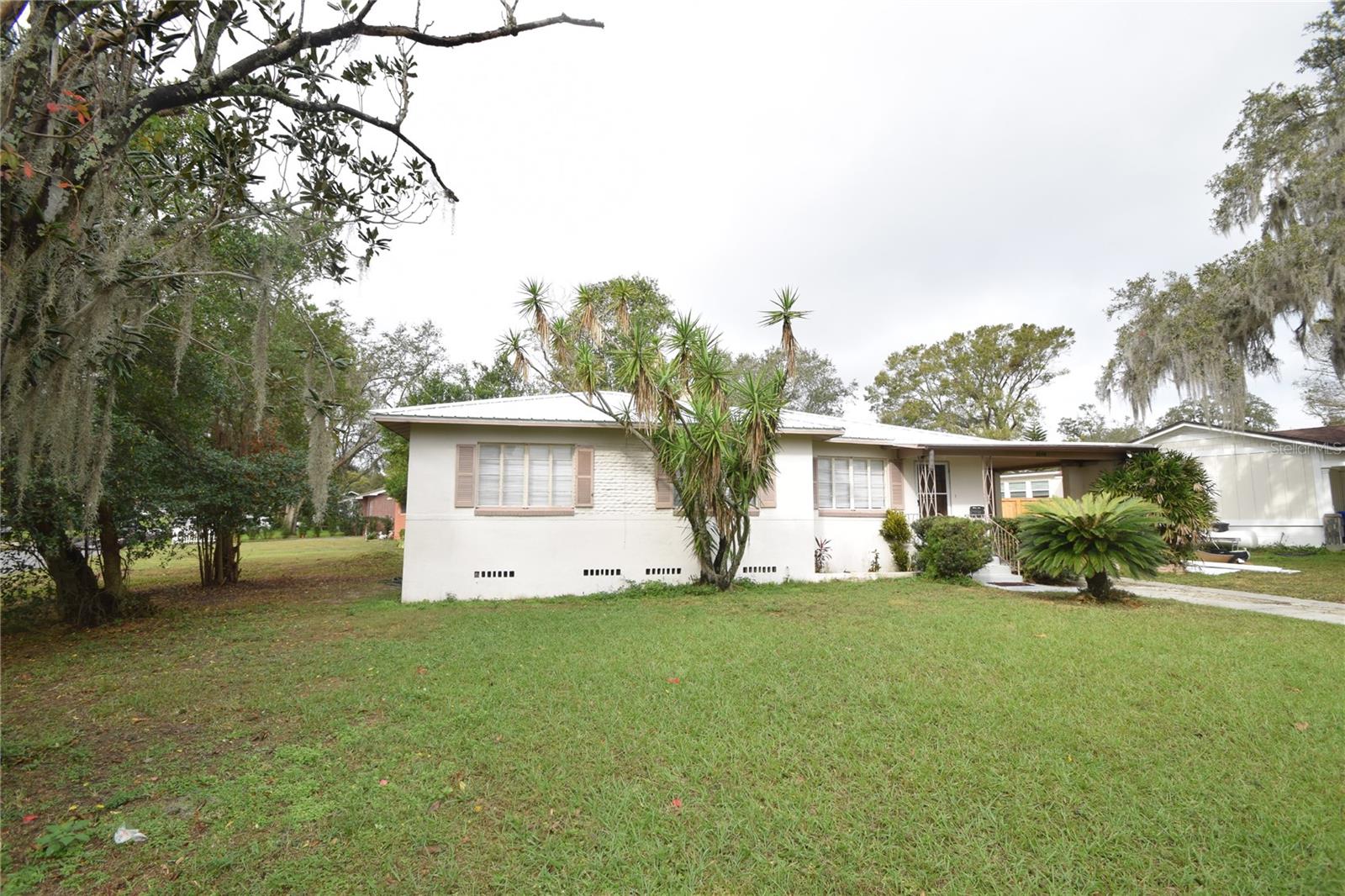 Image 2 of 26 For 3115 Buckingham Avenue