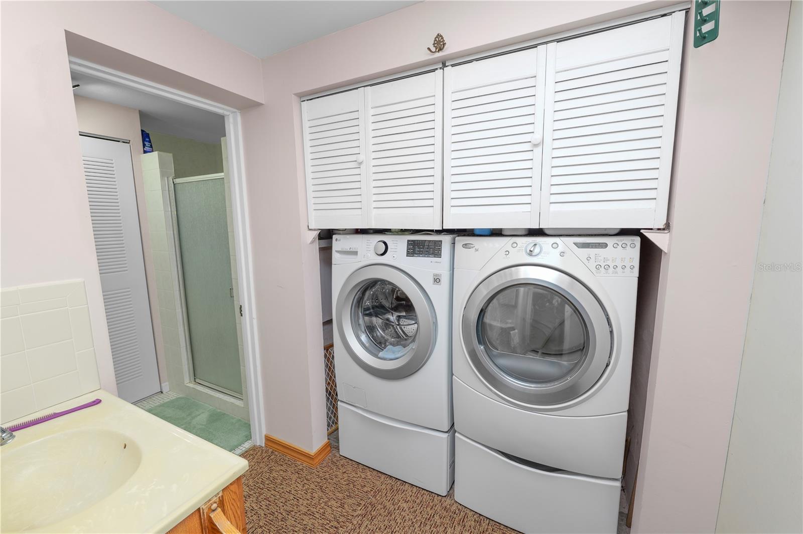 Image 29 of 46 For 927 Jere Circle