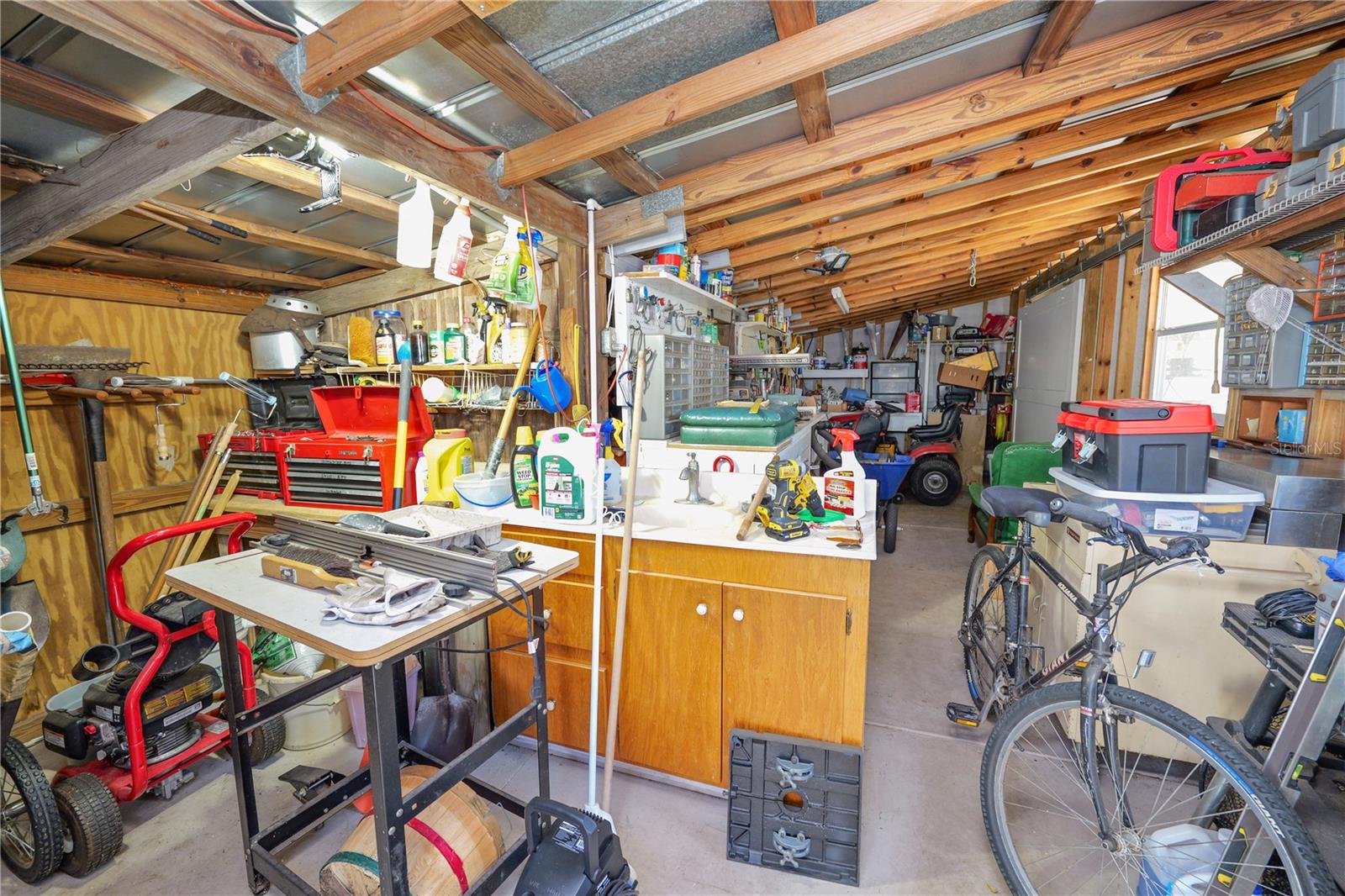 Image 39 of 46 For 927 Jere Circle