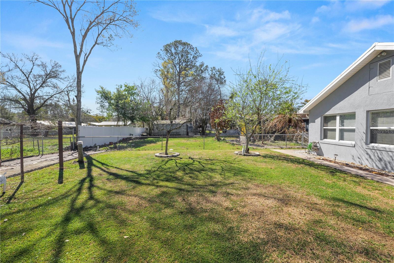 Image 43 of 46 For 927 Jere Circle