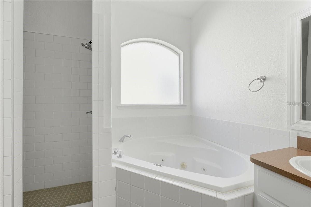 Image 24 of 34 For 7517 Jessamine Drive