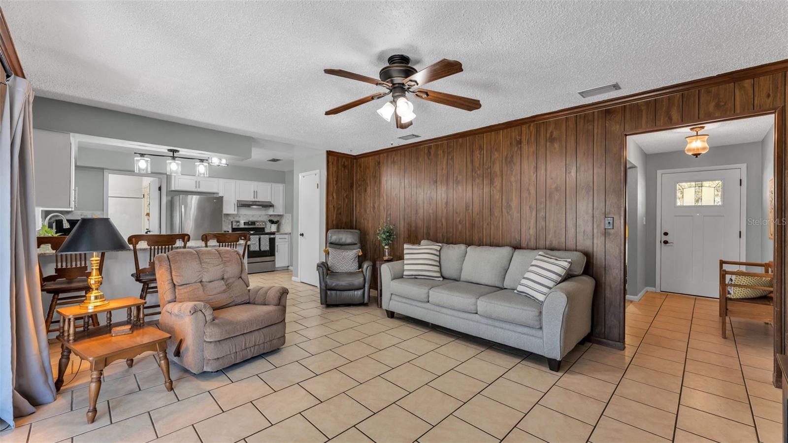 Image 16 of 45 For 6531 Newman Circle E