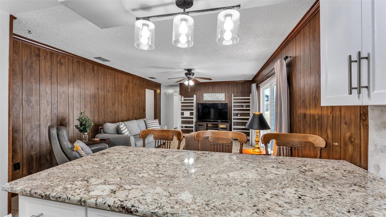 Image 17 of 45 For 6531 Newman Circle E