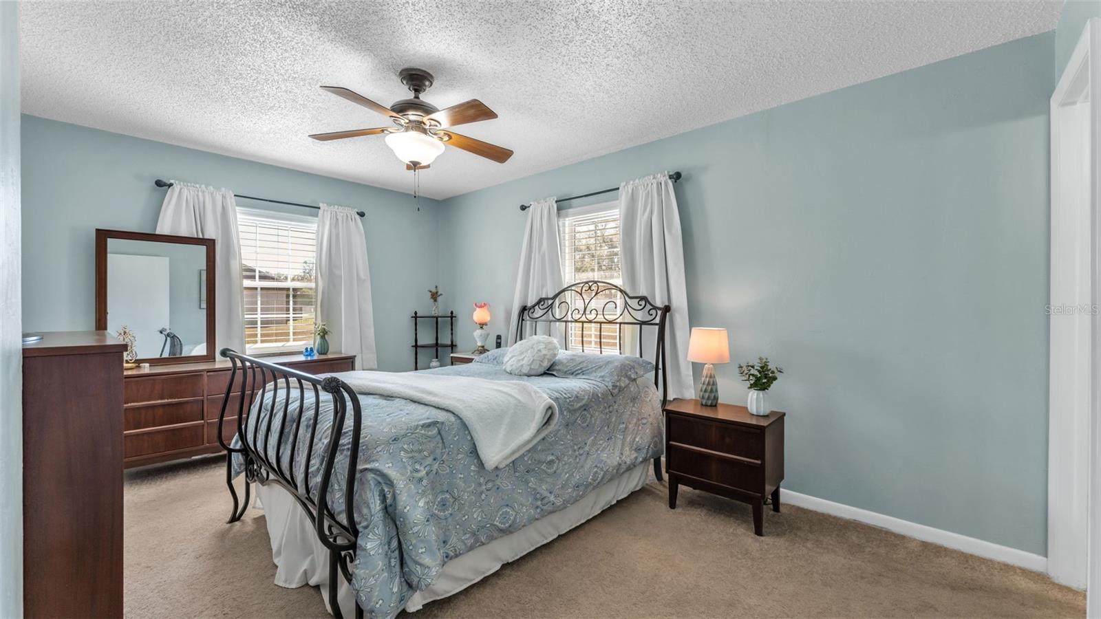 Image 19 of 45 For 6531 Newman Circle E