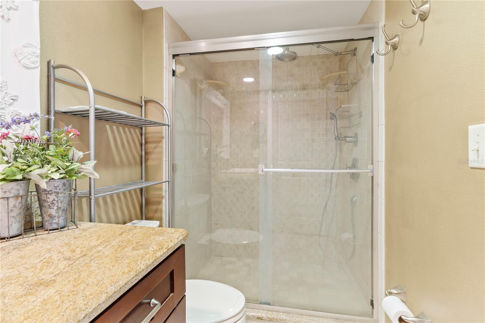 Image 15 of 29 For 2025 Sylvester Road N202