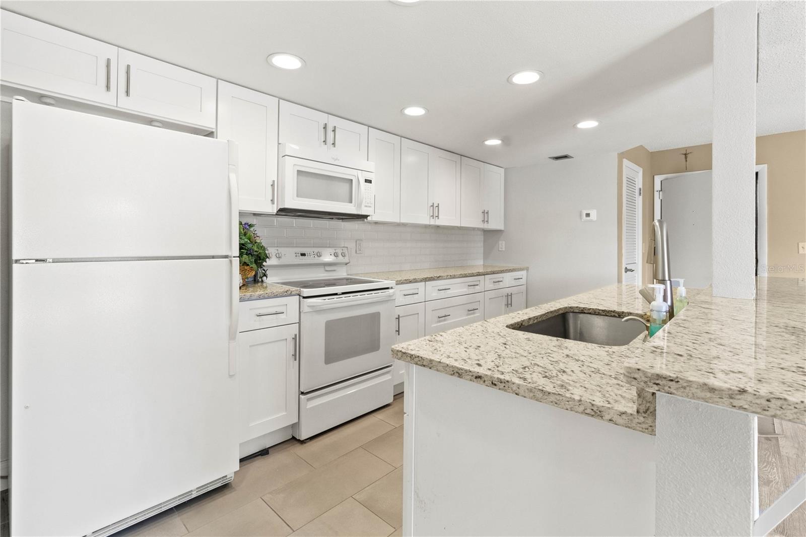 Image 7 of 29 For 2025 Sylvester Road N202