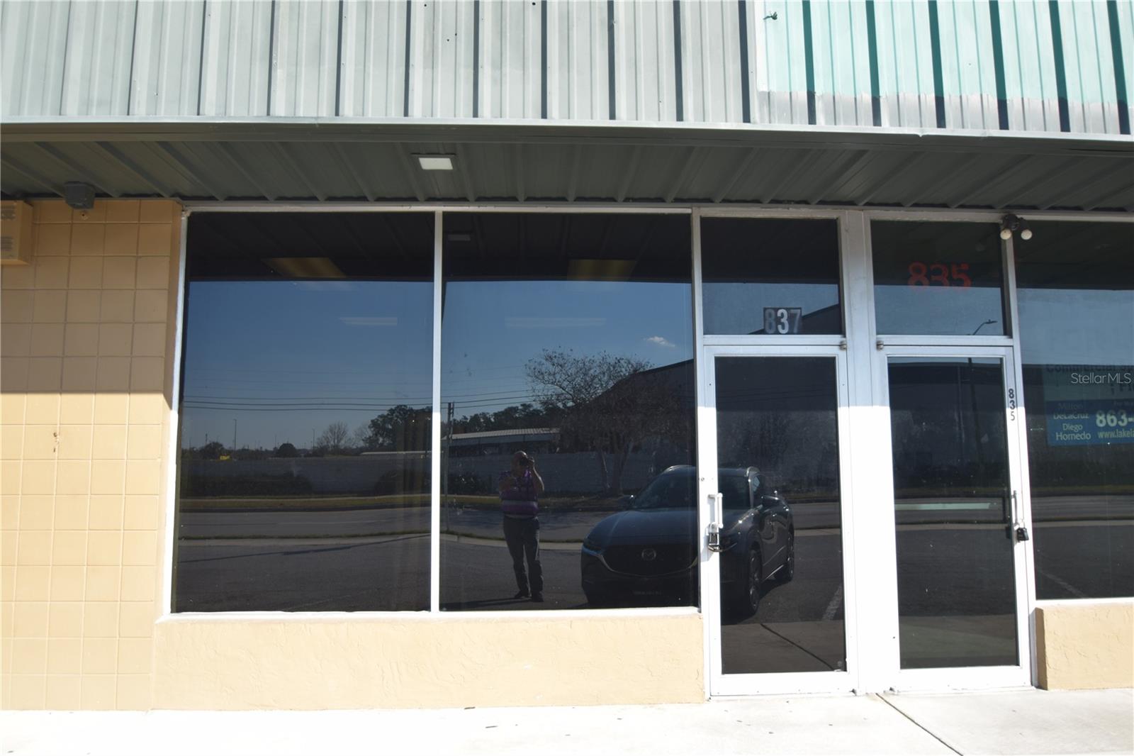 Image 12 of 39 For 817-839 Lake Parker Avenue 817, 823,