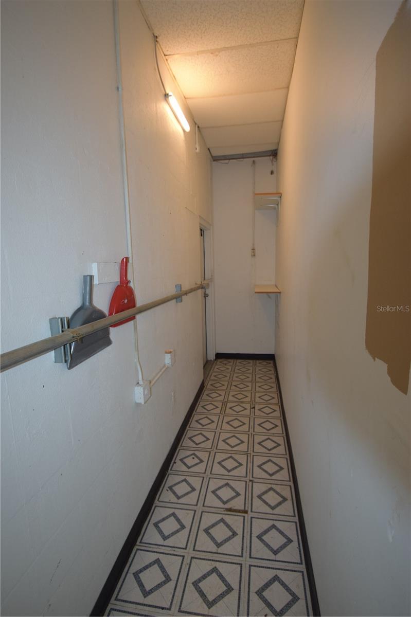 Image 20 of 39 For 817-839 Lake Parker Avenue 817, 823,