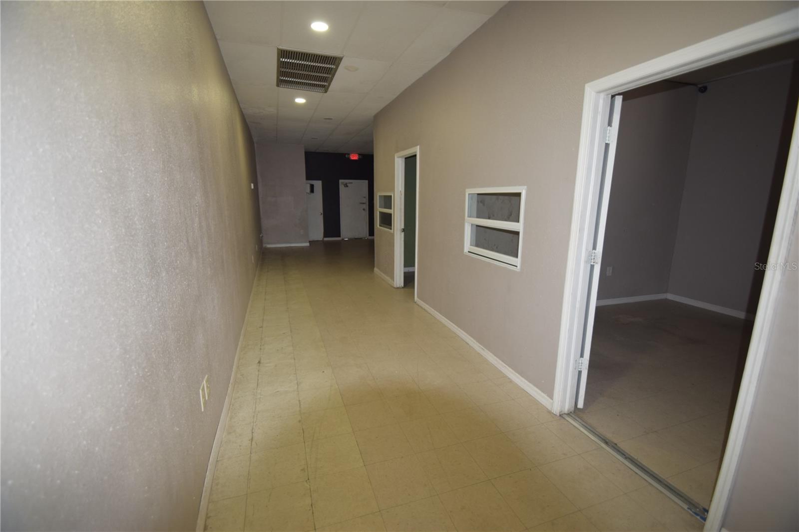 Image 32 of 39 For 817-839 Lake Parker Avenue 817, 823,