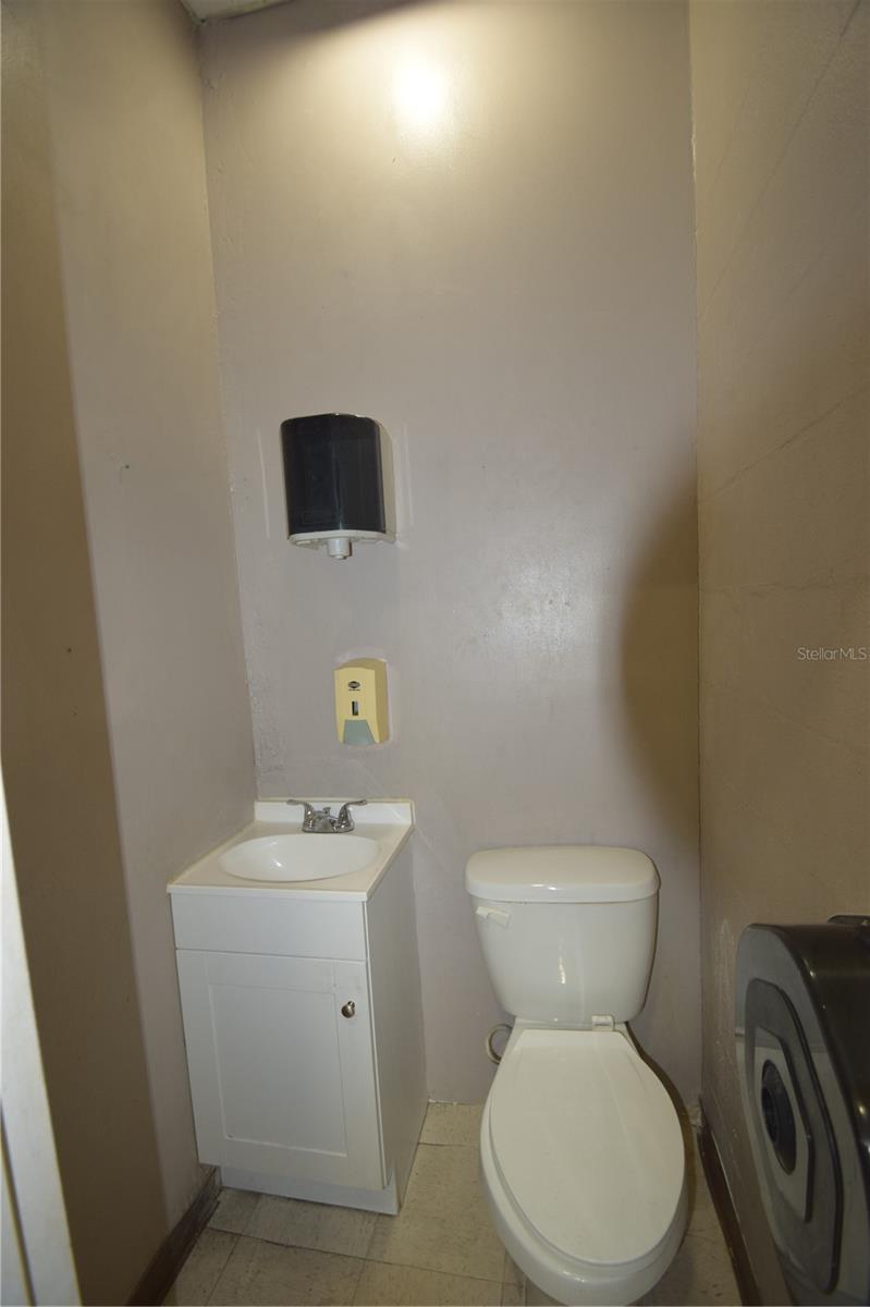 Image 39 of 39 For 817-839 Lake Parker Avenue 817, 823,