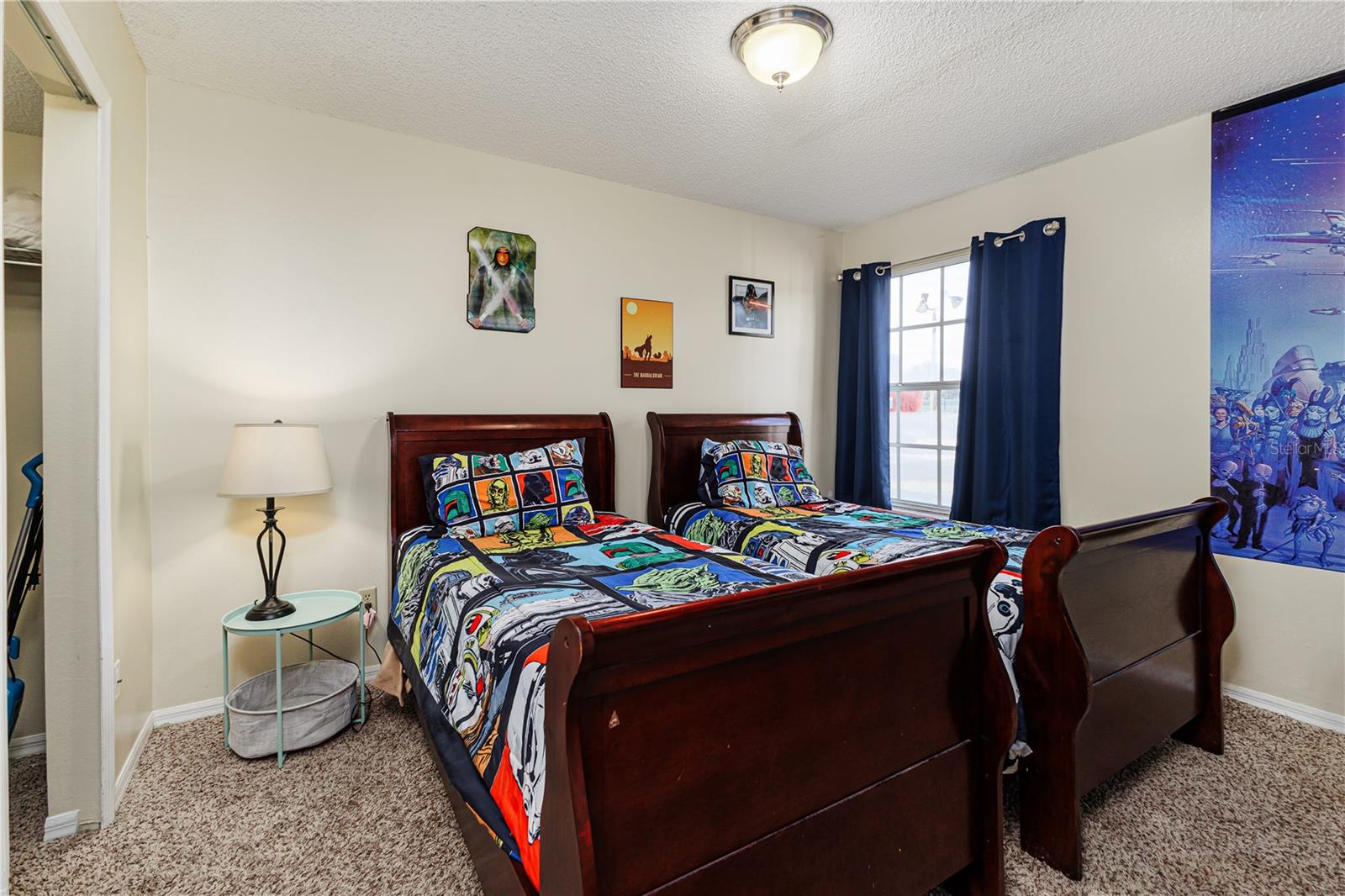 Image 18 of 26 For 2028 Royal Bay Boulevard 85