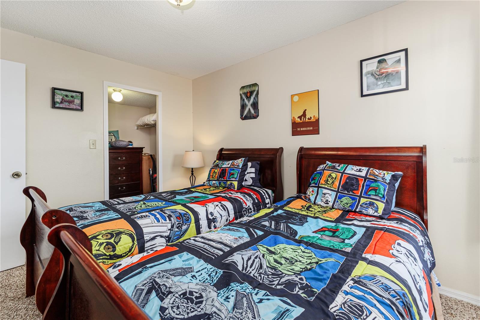 Image 19 of 26 For 2028 Royal Bay Boulevard 85