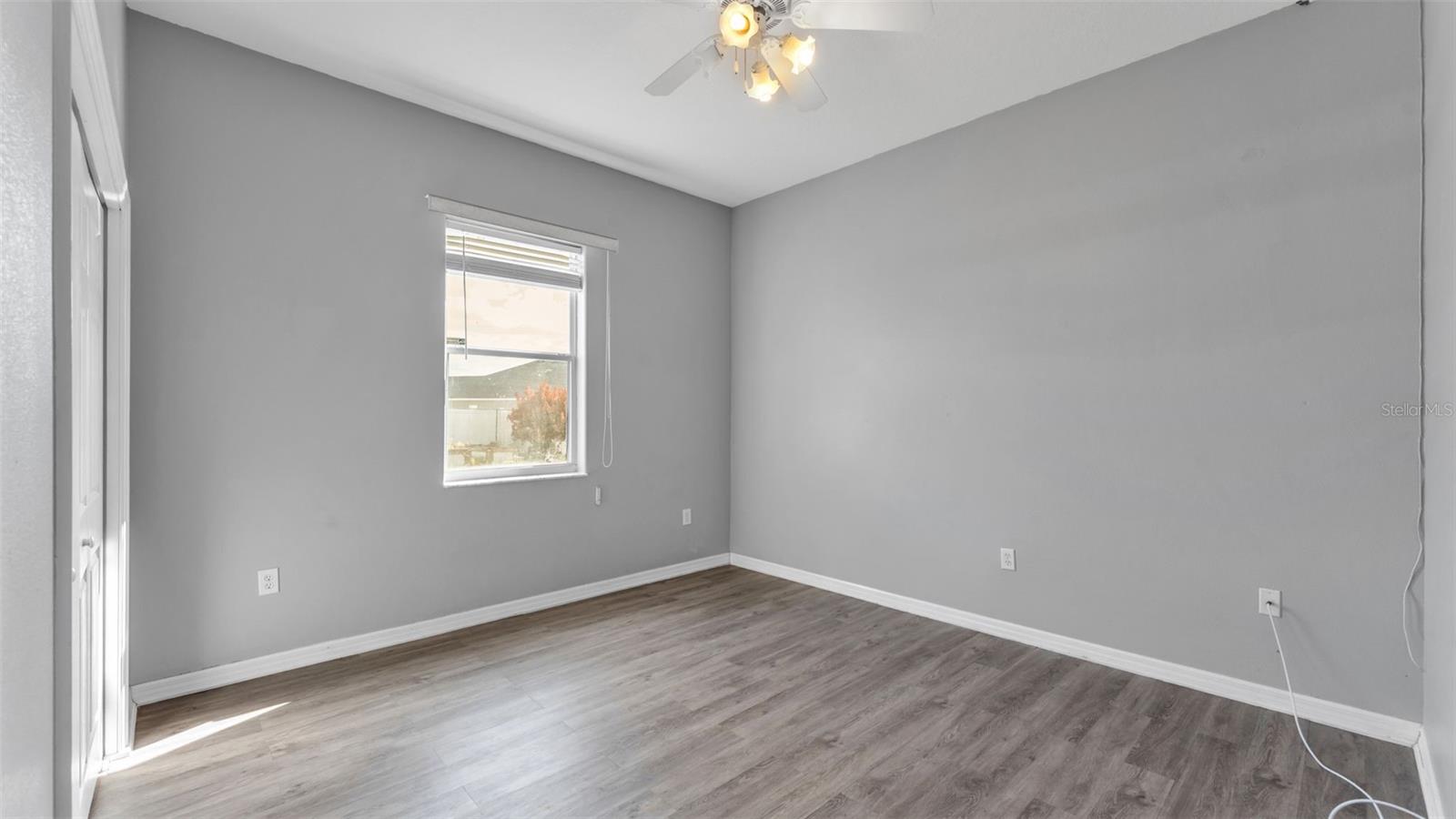 Image 36 of 61 For 2664 Country Club Road N