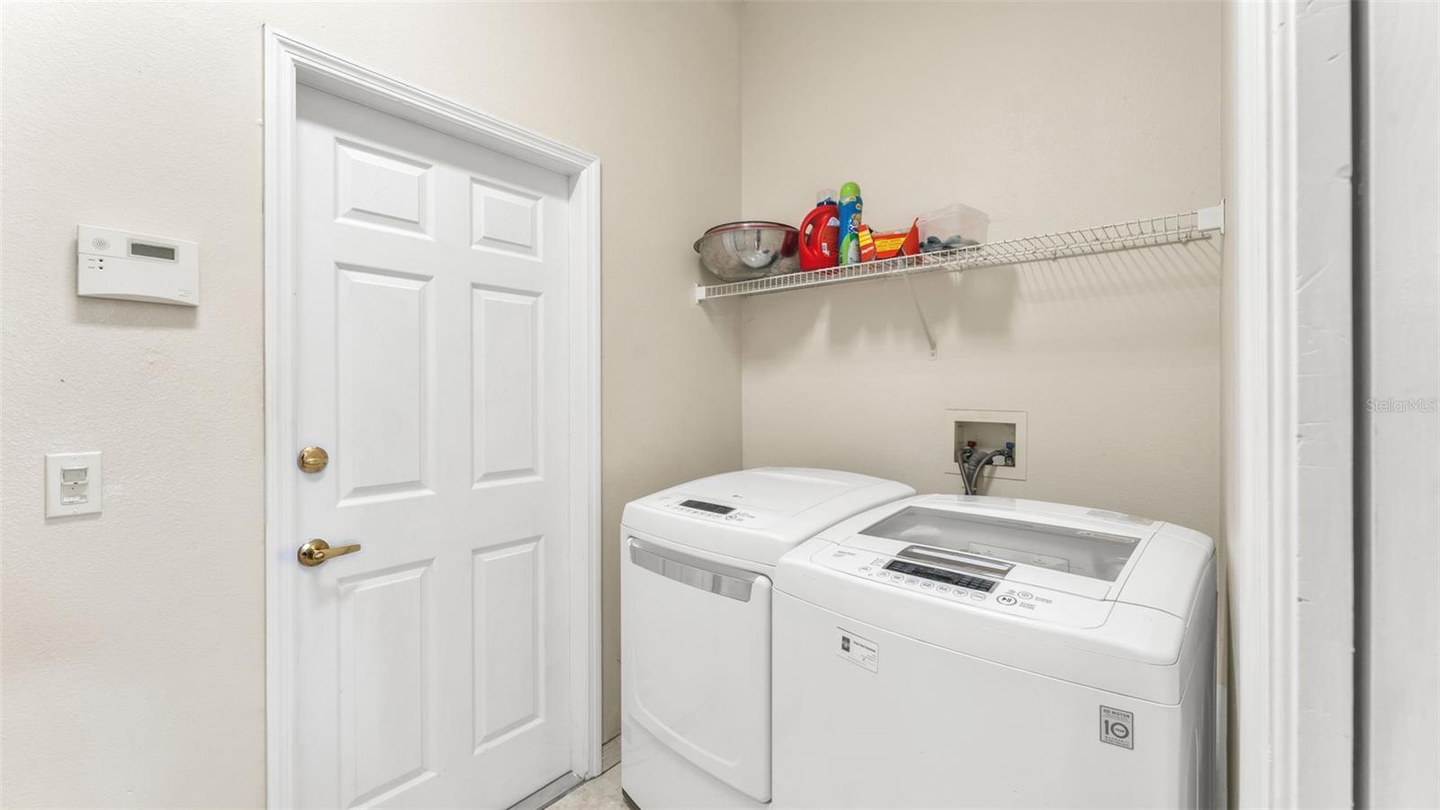 Image 40 of 61 For 2664 Country Club Road N