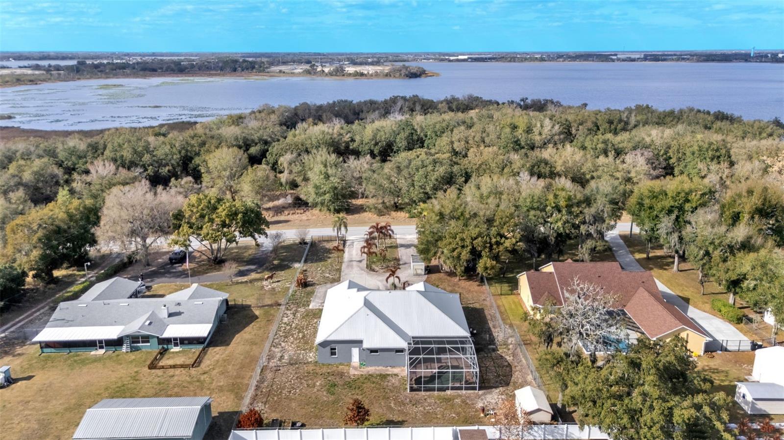 Image 55 of 61 For 2664 Country Club Road N