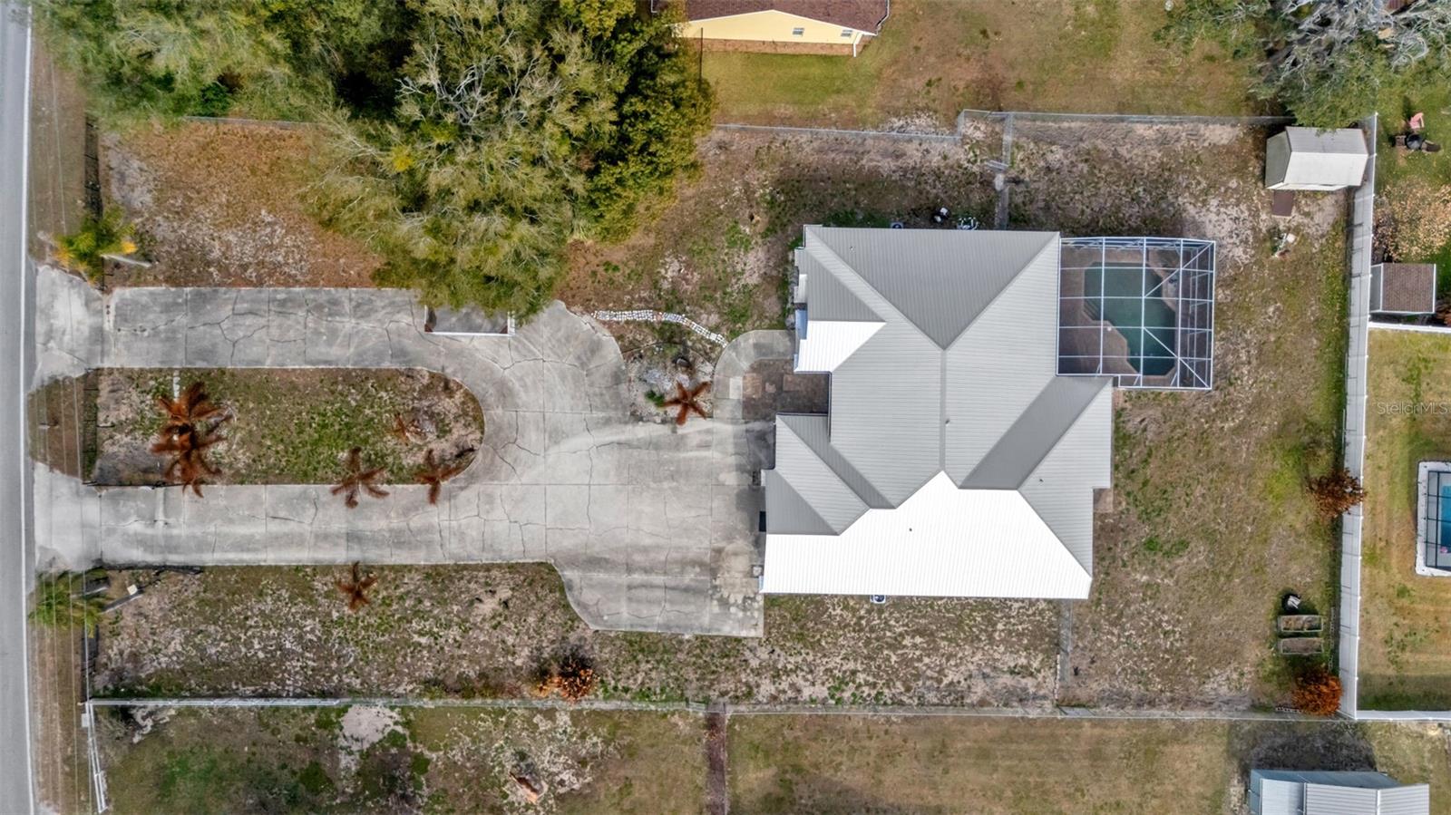 Image 58 of 61 For 2664 Country Club Road N