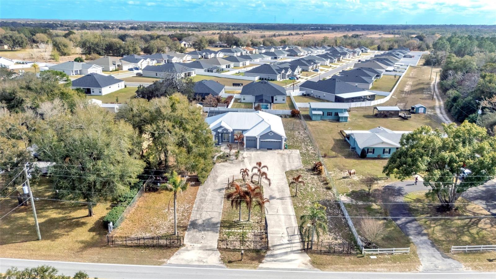 Image 59 of 61 For 2664 Country Club Road N