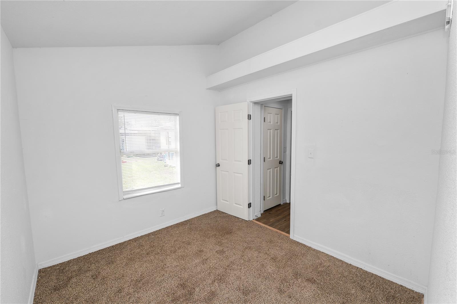 Image 18 of 31 For 813 Nokomis Avenue