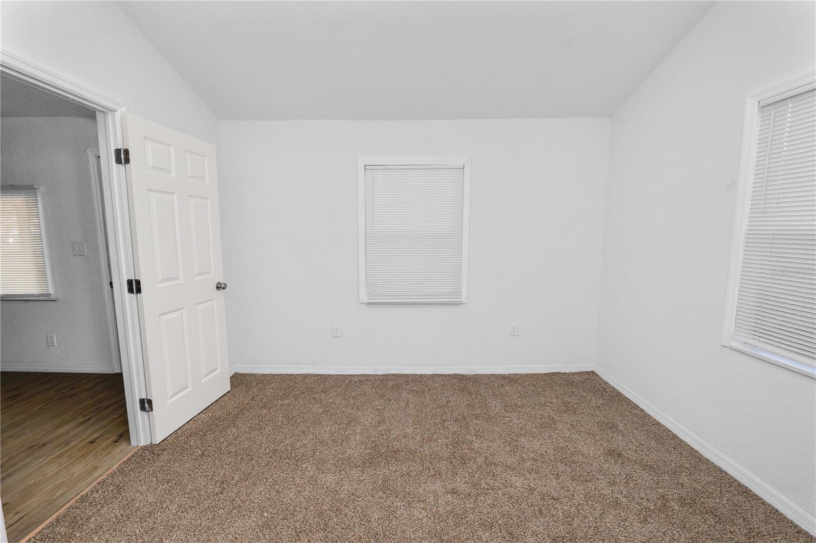 Image 22 of 31 For 813 Nokomis Avenue