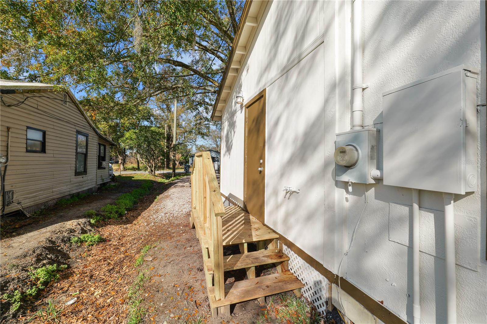 Image 27 of 31 For 813 Nokomis Avenue