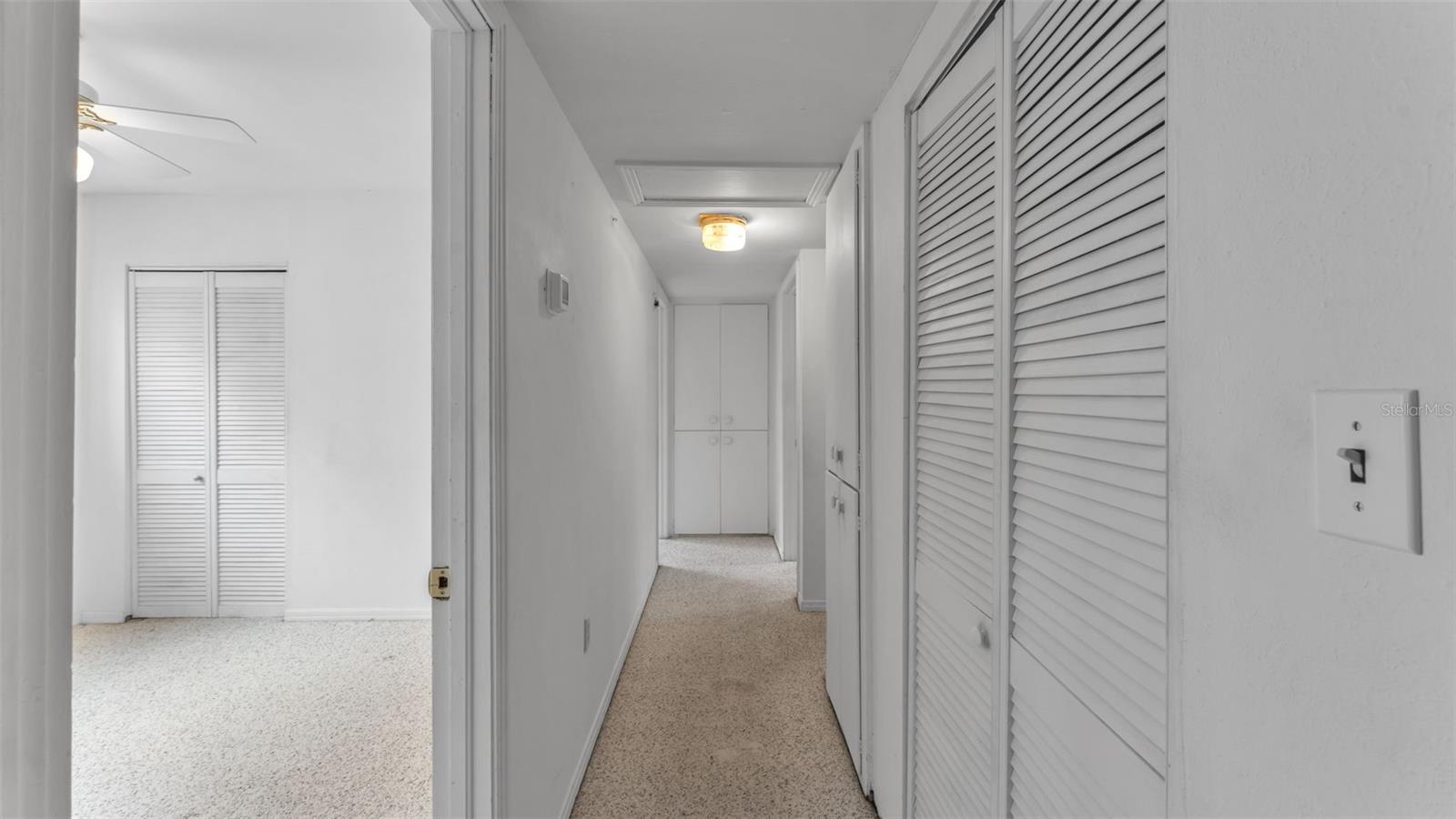 Image 17 of 38 For 635 Valencia Court