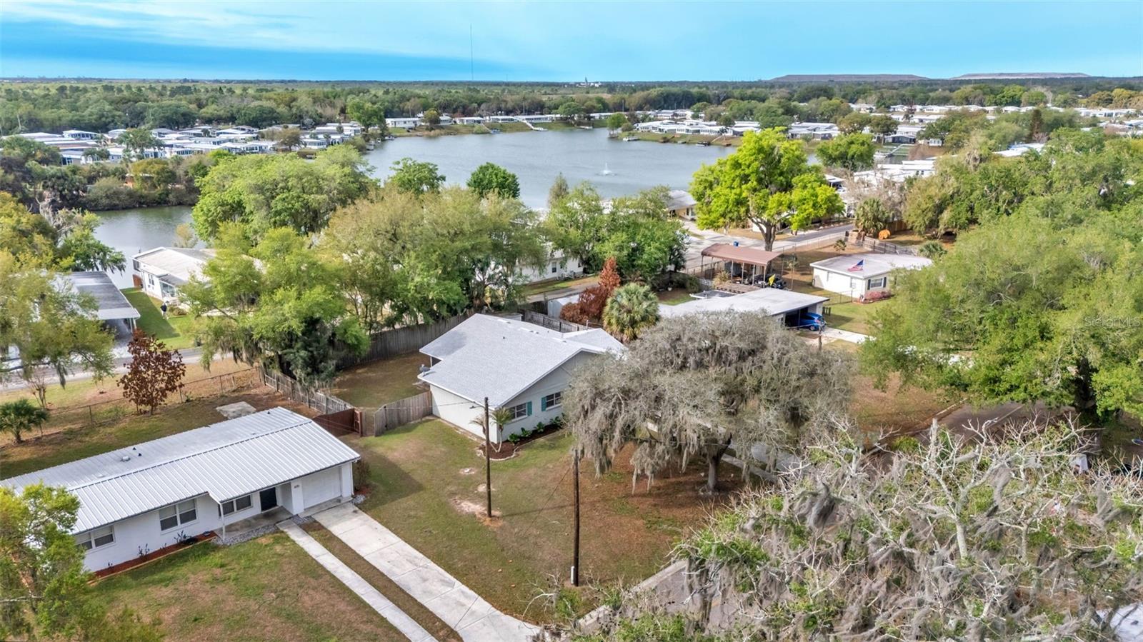 Image 34 of 38 For 635 Valencia Court