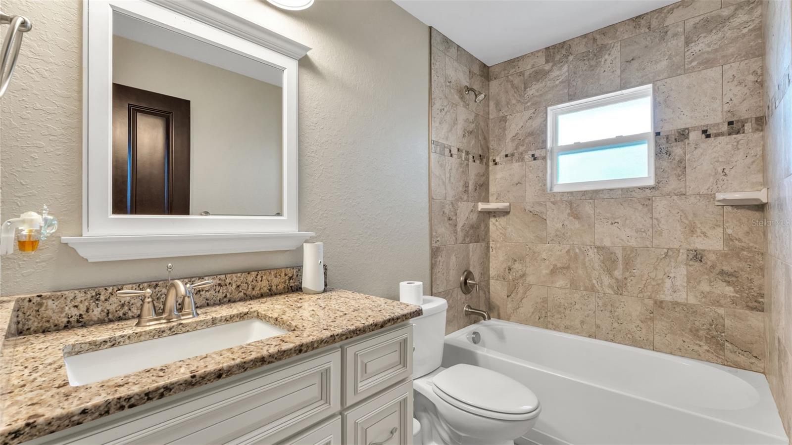 Image 28 of 52 For 187 Bentley Oaks Boulevard