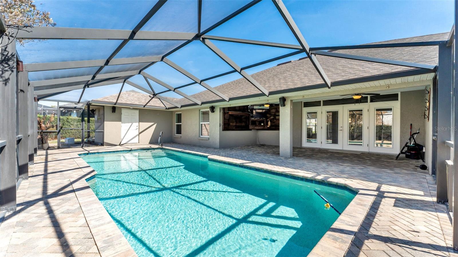 Image 35 of 52 For 187 Bentley Oaks Boulevard