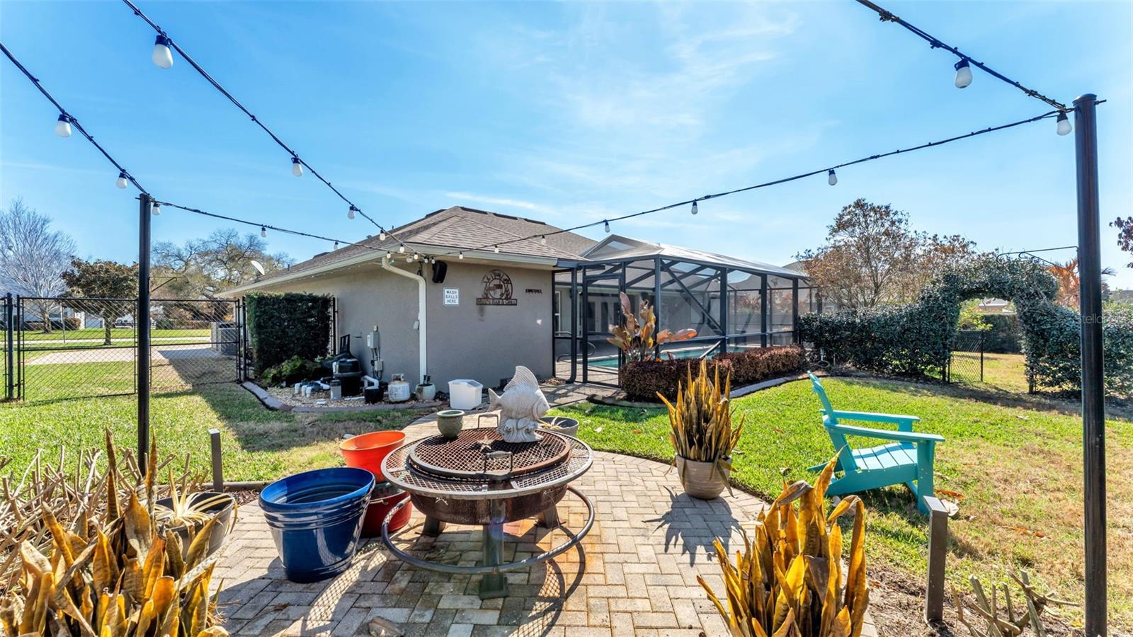 Image 40 of 52 For 187 Bentley Oaks Boulevard