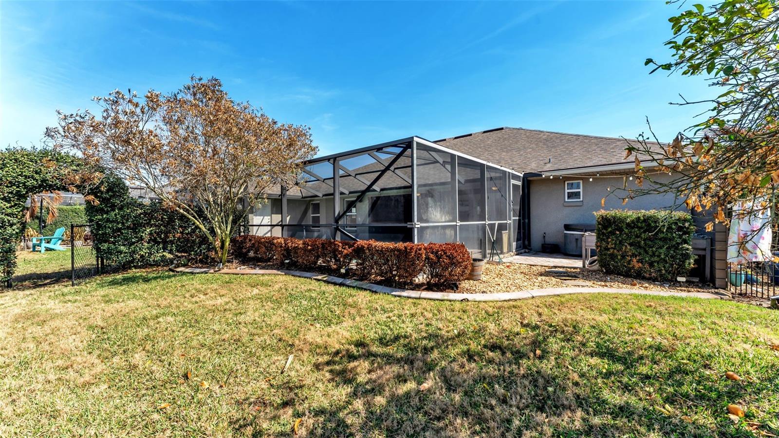 Image 41 of 52 For 187 Bentley Oaks Boulevard