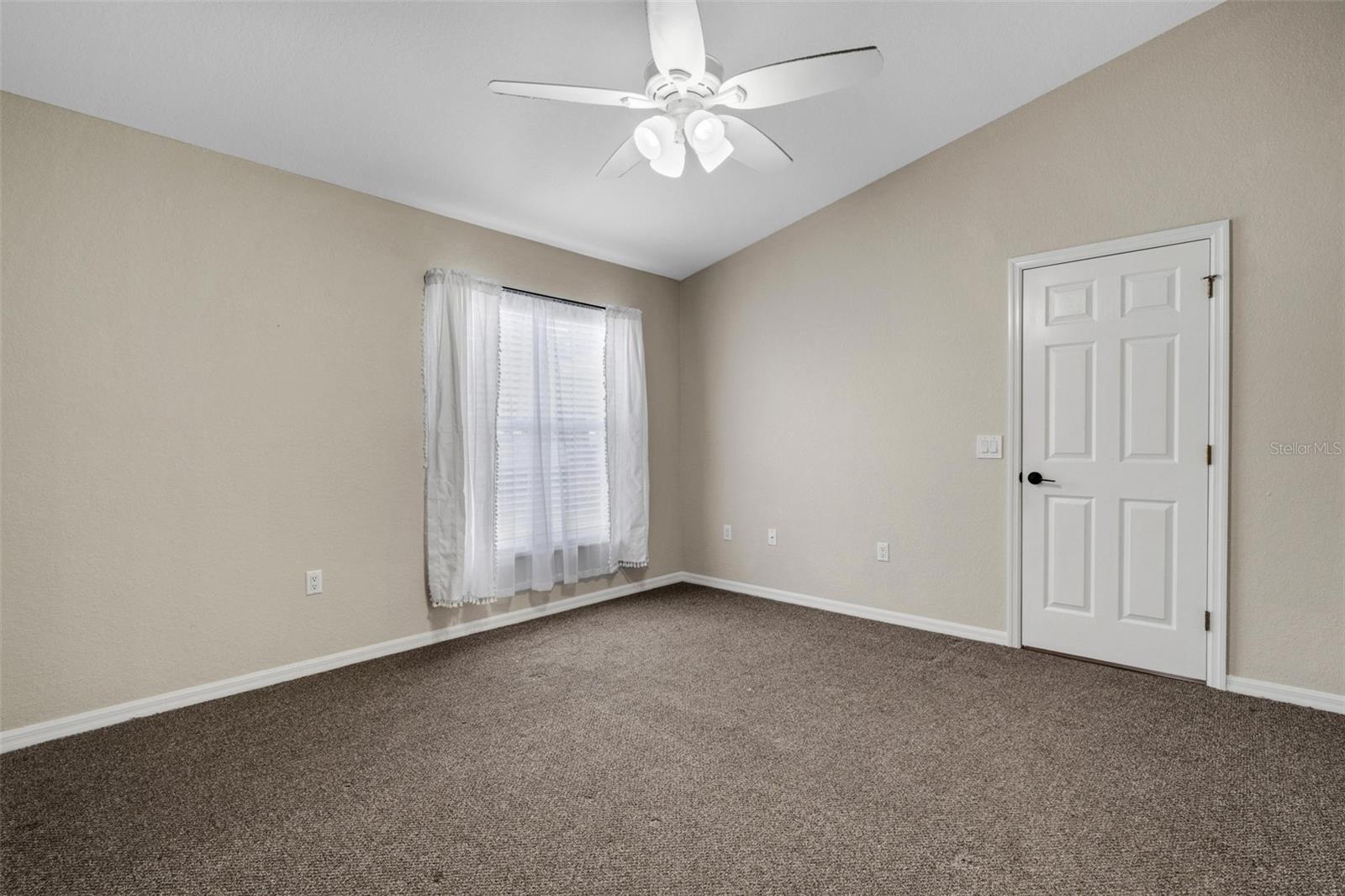 Image 15 of 35 For 7797 Canterbury Circle