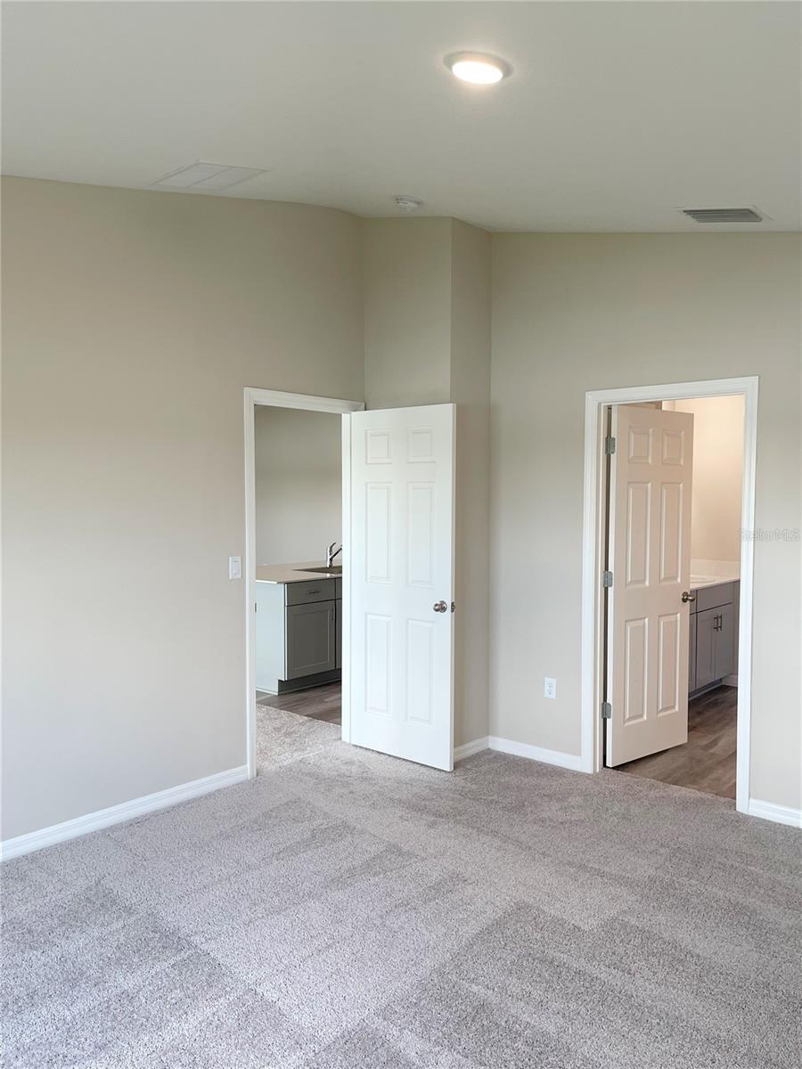 Image 34 of 53 For 5412 Siltstone Street