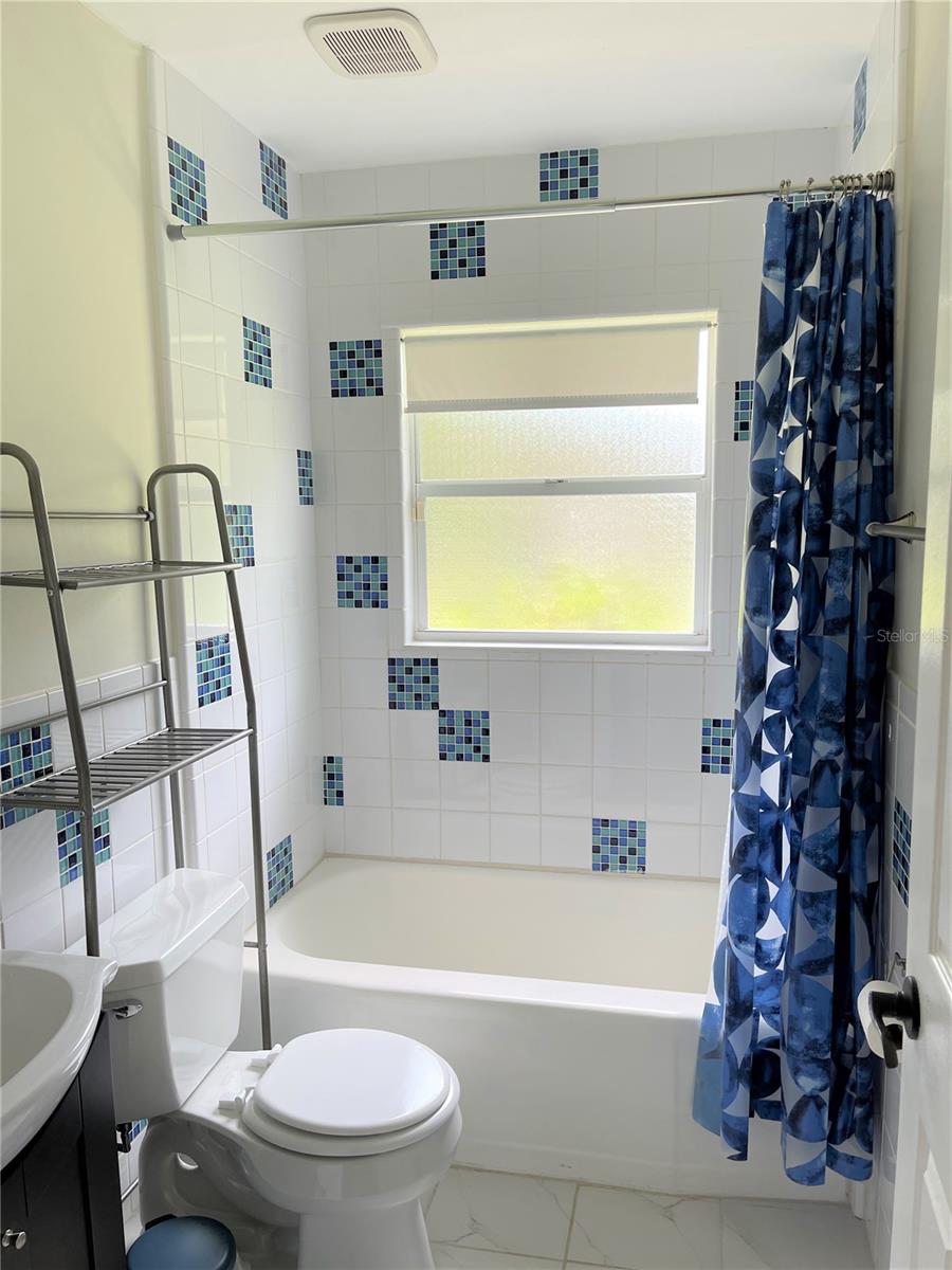 Image 22 of 38 For 539 Belvedere Street