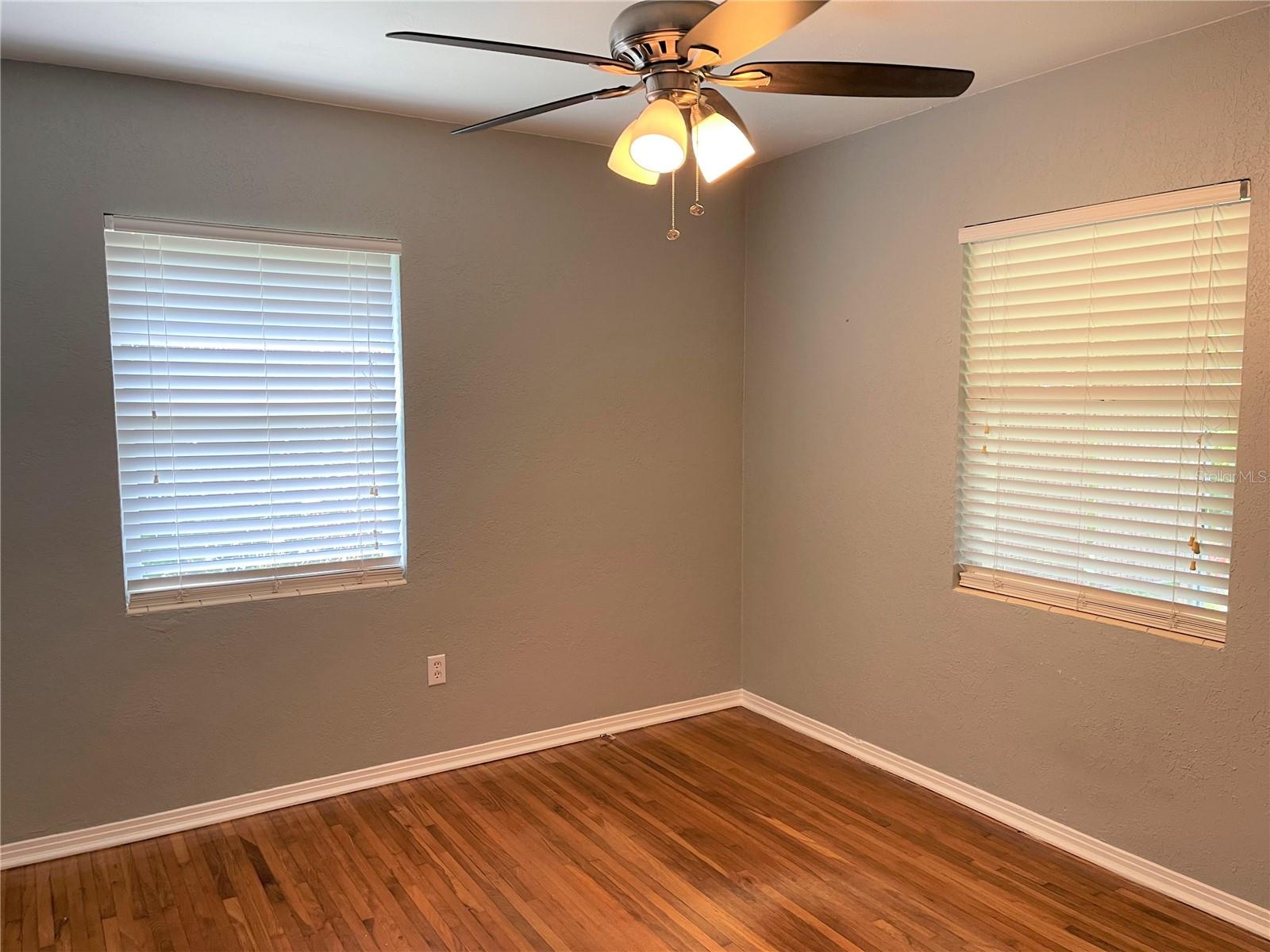 Image 24 of 38 For 539 Belvedere Street