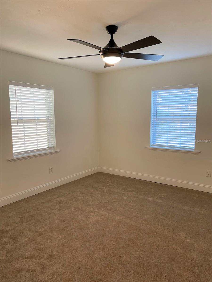 Image 13 of 27 For 309 Palm Drive