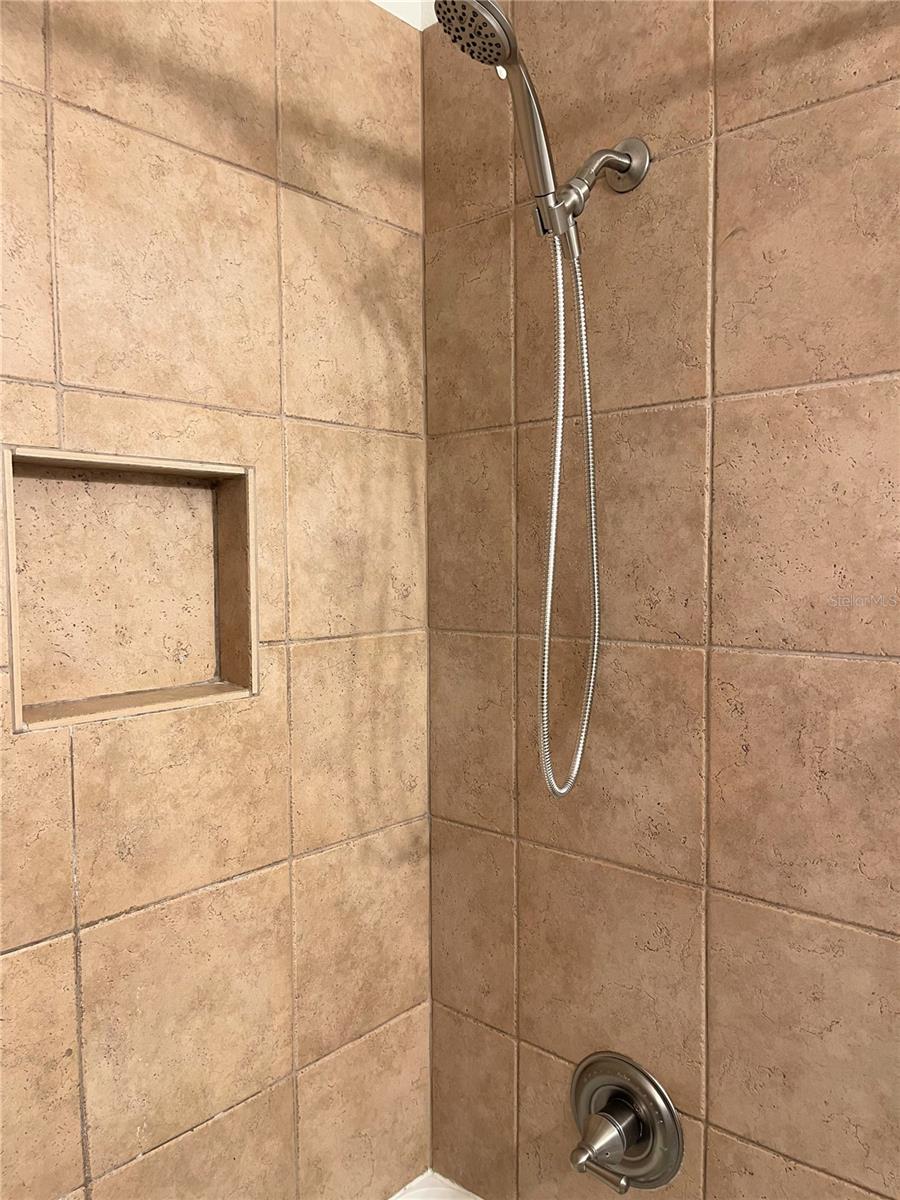 Image 17 of 27 For 309 Palm Drive