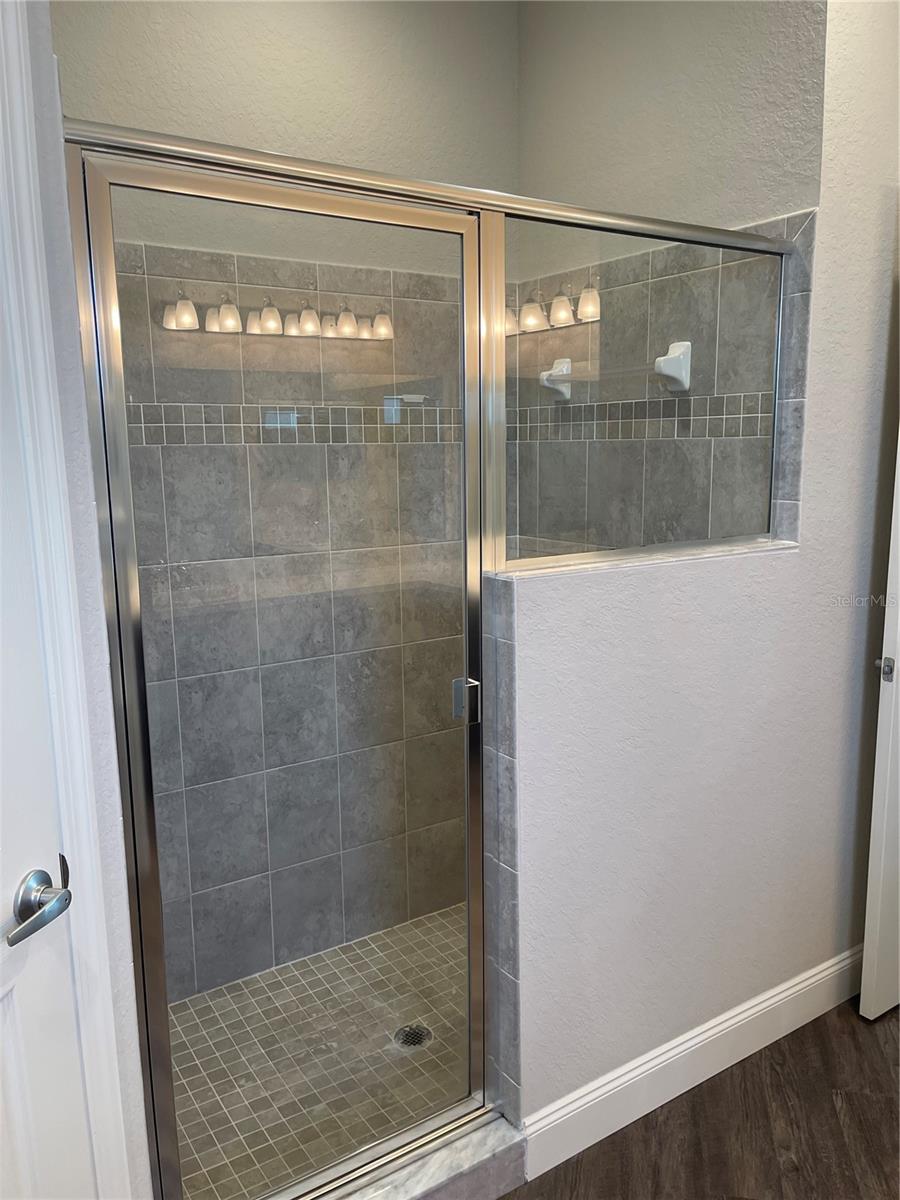 Image 13 of 52 For 3676 Peregrine Way