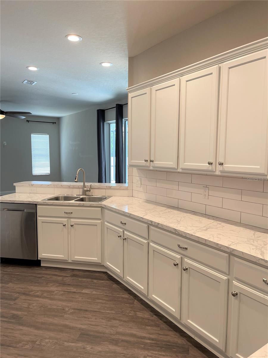 Image 27 of 52 For 3676 Peregrine Way