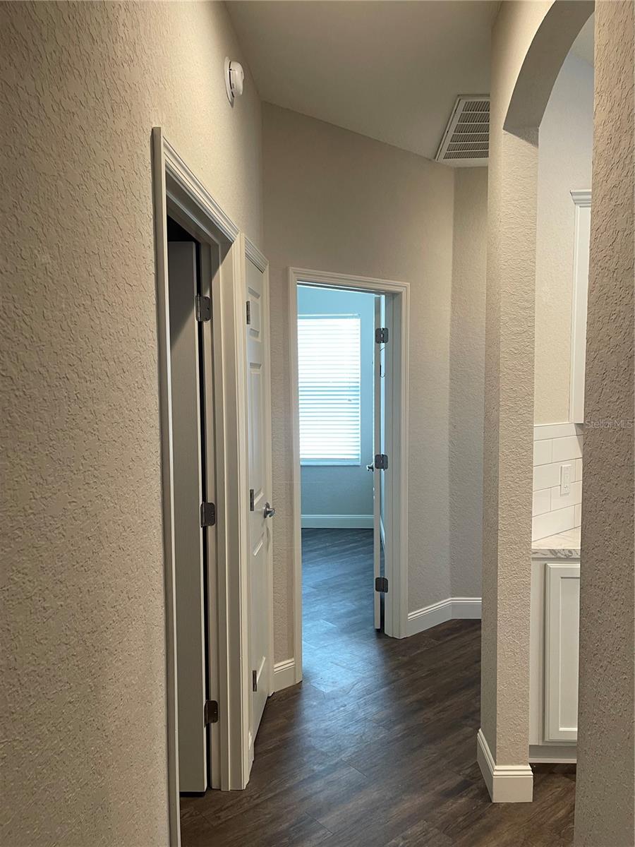 Image 35 of 52 For 3676 Peregrine Way