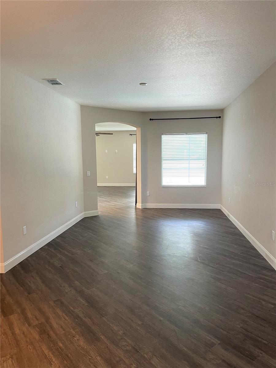 Image 37 of 52 For 3676 Peregrine Way