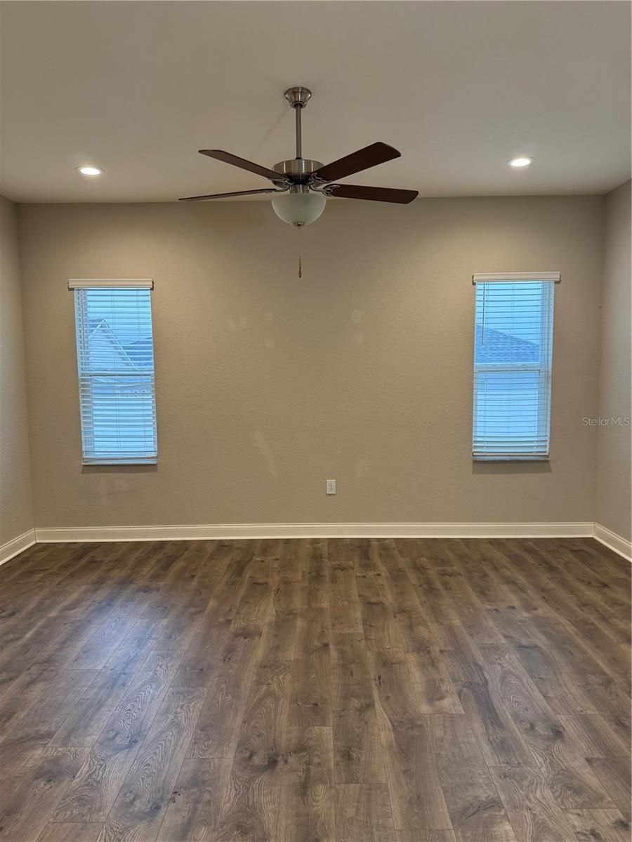 Image 10 of 53 For 5810 Christiansen Court