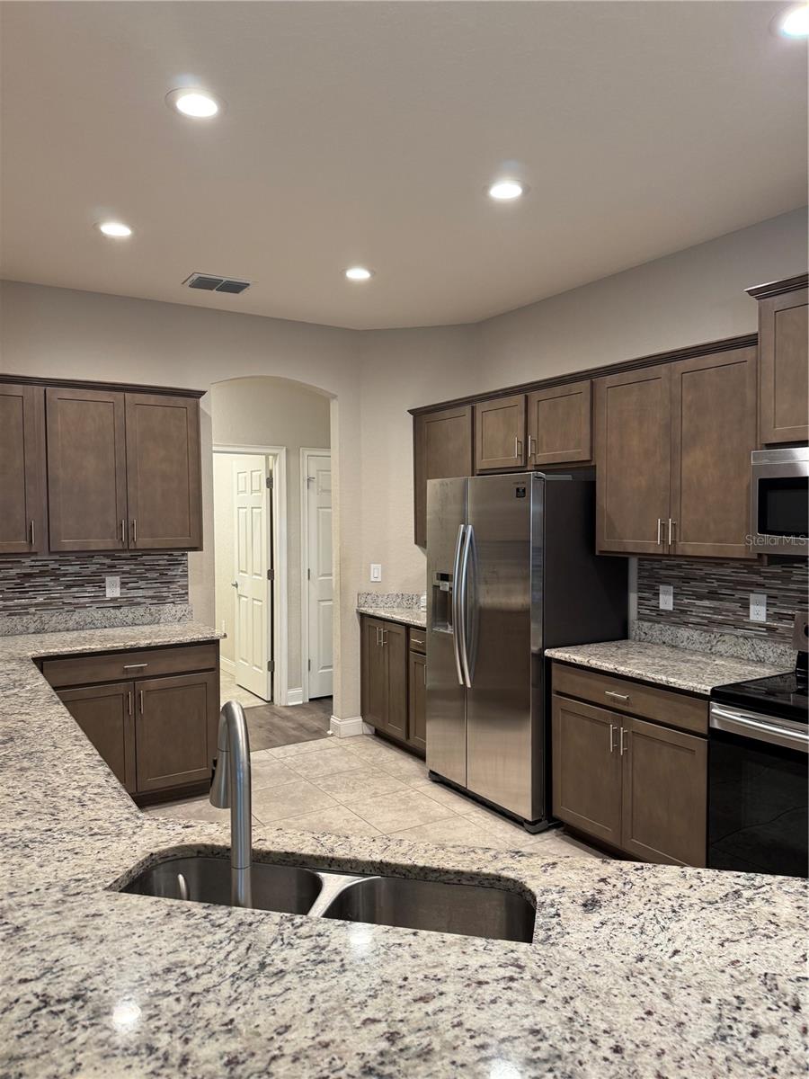 Image 15 of 53 For 5810 Christiansen Court