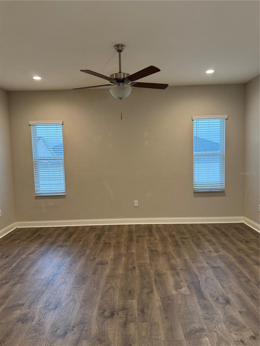 Image 9 of 53 For 5810 Christiansen Court