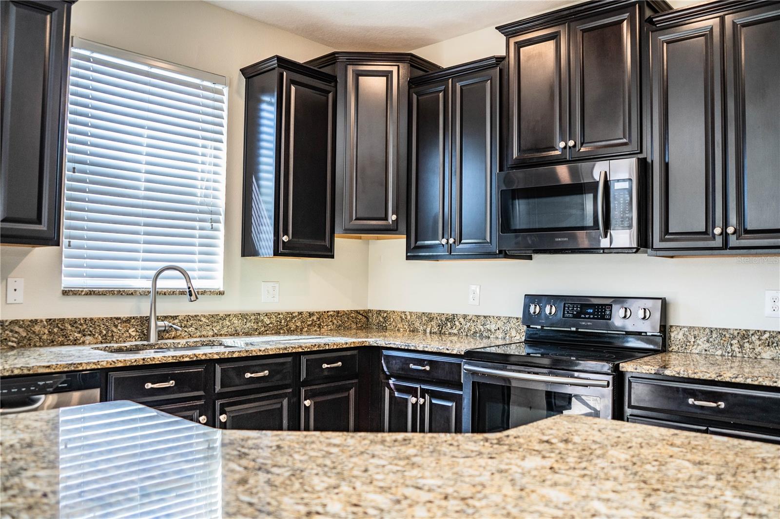 Image 13 of 54 For 6334 Torrington Circle