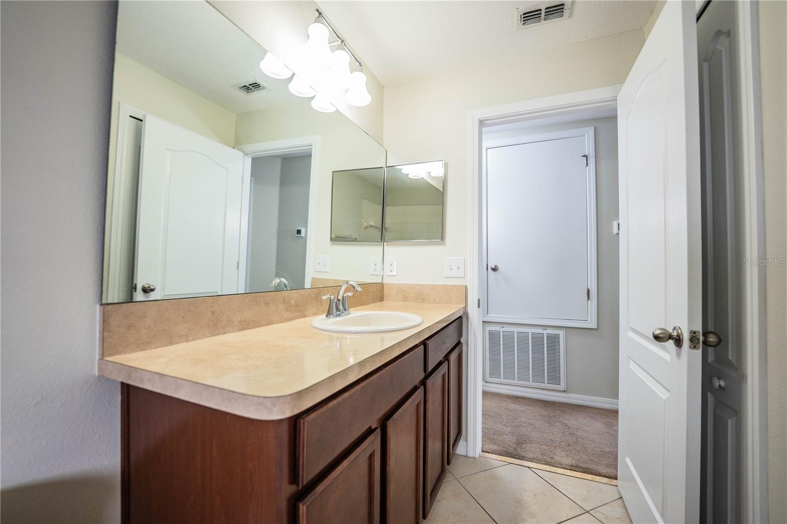 Image 38 of 54 For 6334 Torrington Circle