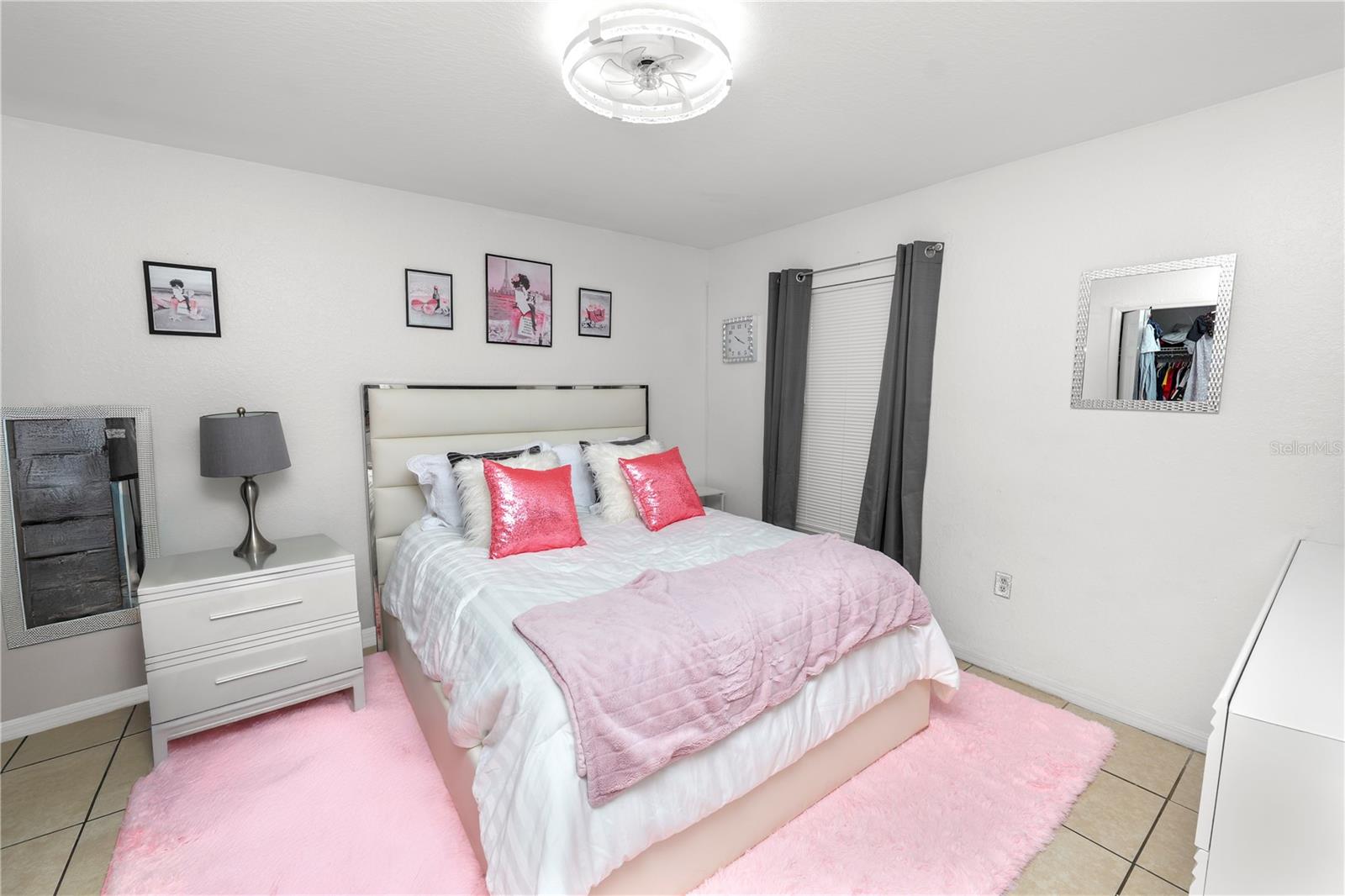 Image 14 of 17 For 1040 Austin Street