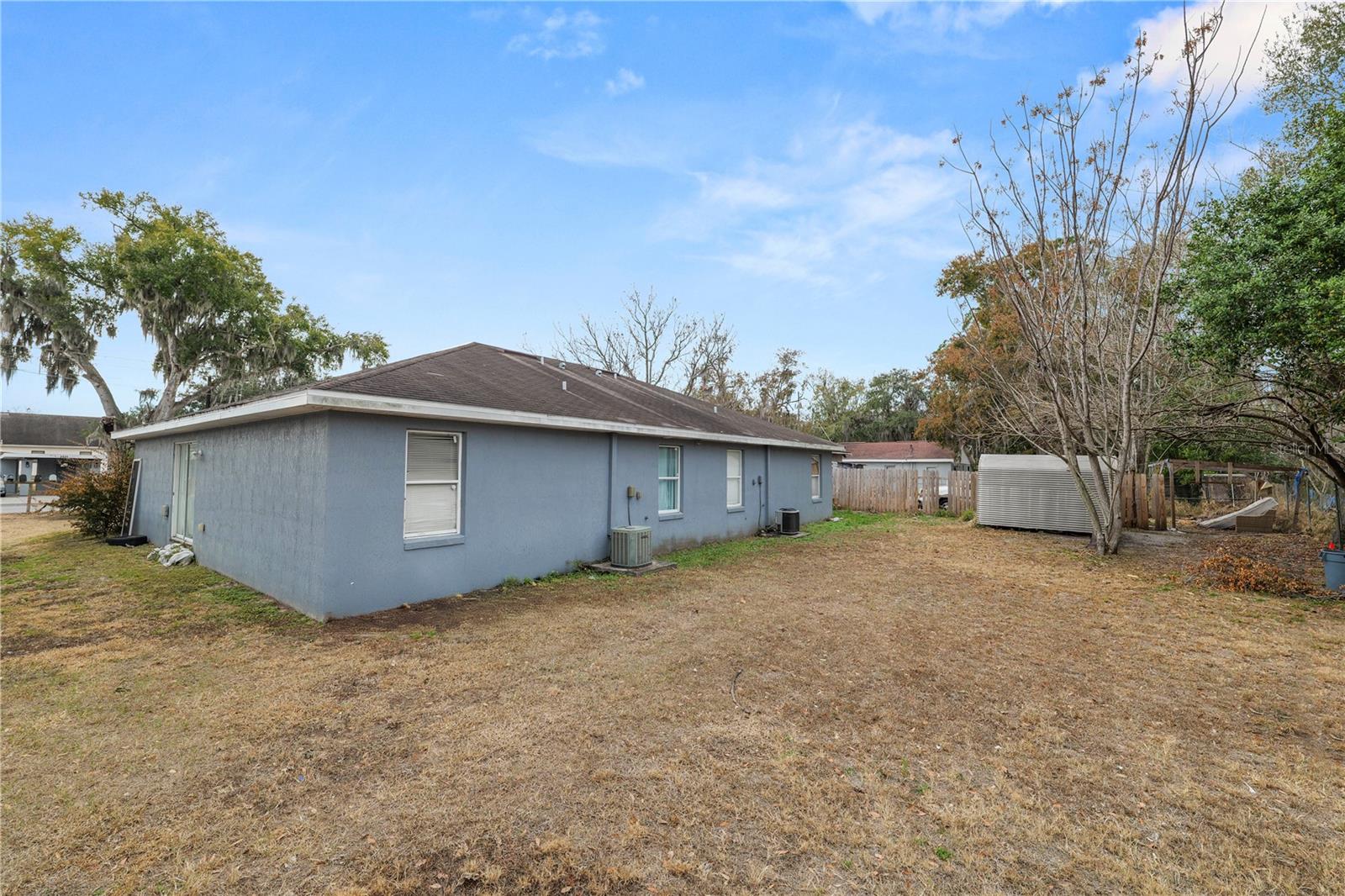 Image 16 of 17 For 1040 Austin Street