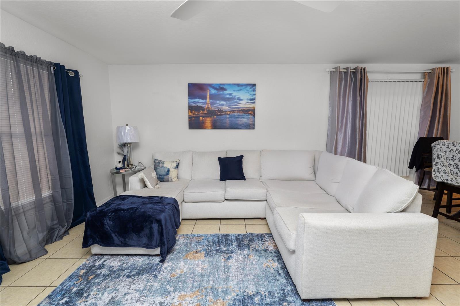 Image 4 of 17 For 1040 Austin Street