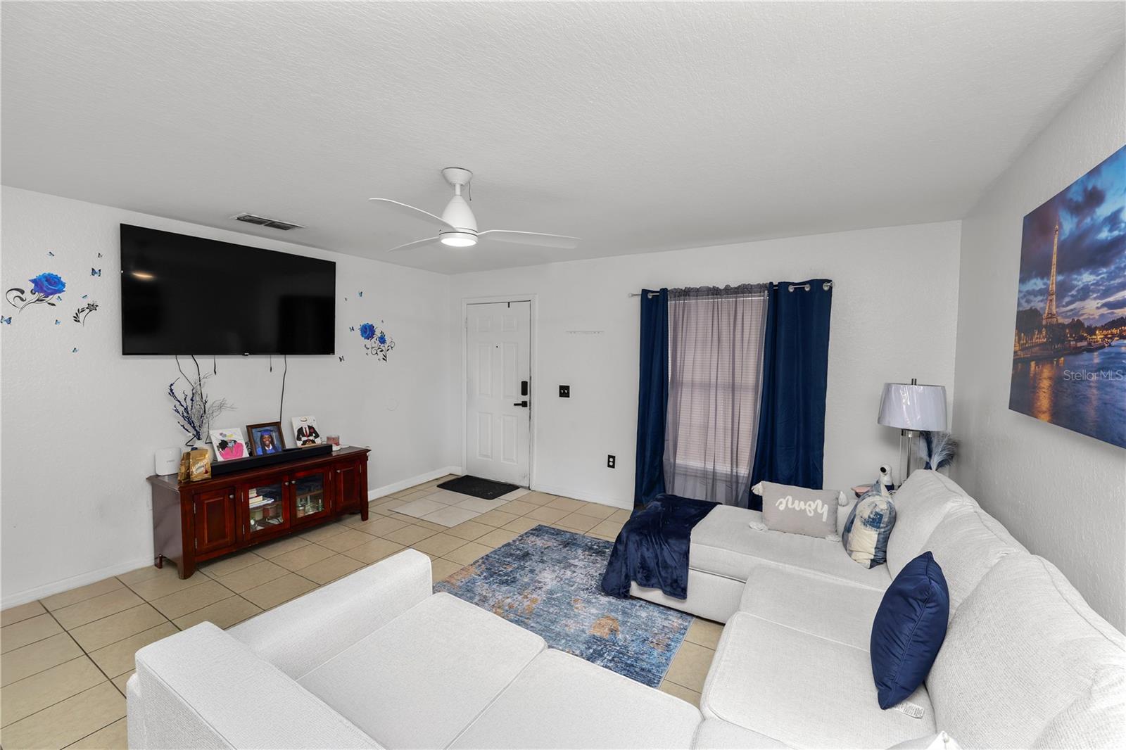 Image 6 of 17 For 1040 Austin Street