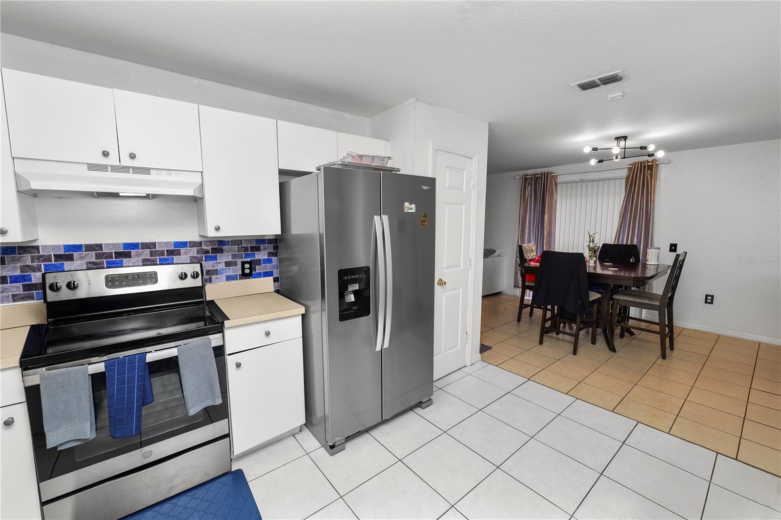 Image 7 of 17 For 1040 Austin Street